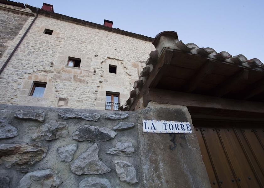 Castile and León Villarcayo Property entrance