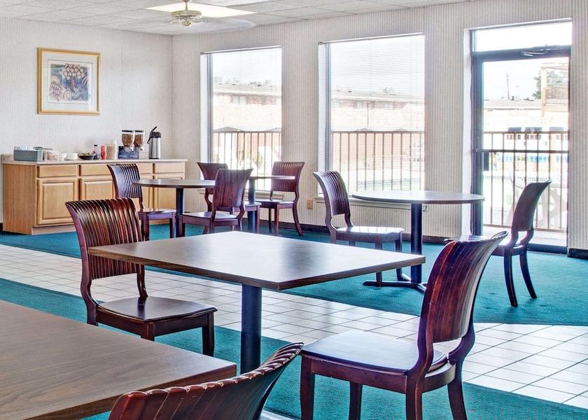 Texas South Houston Breakfast area
