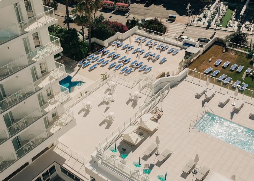 Andalusia Benalmádena Sundeck