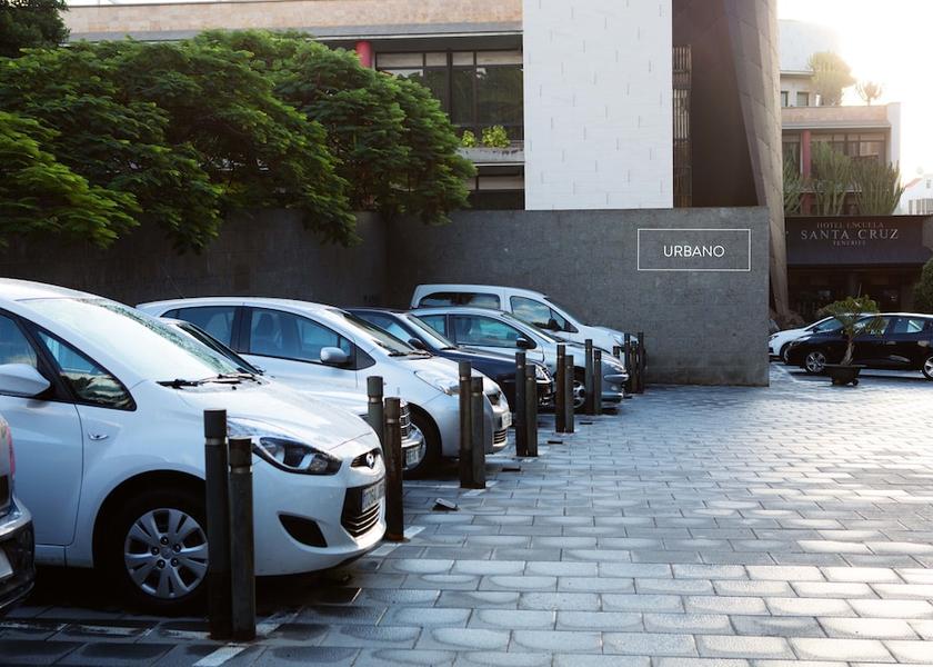 Canary Islands Santa Cruz de Tenerife Parking