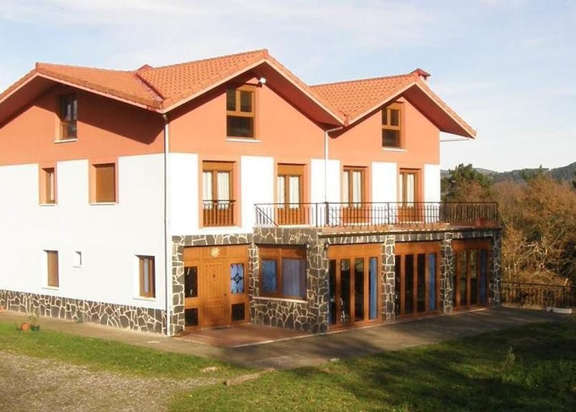 Basque Country Valle de Carranza Facade