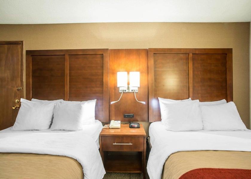 Missouri Boonville Room