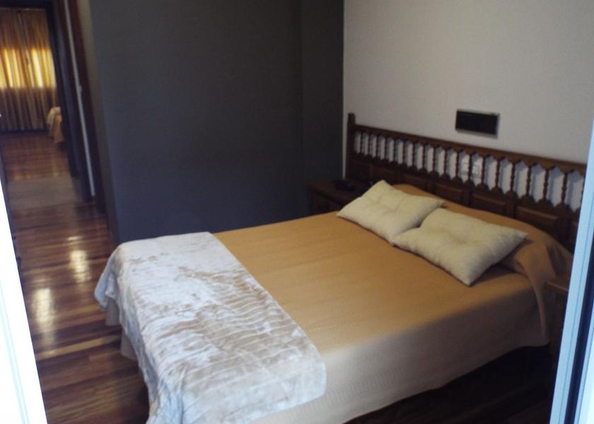 Galicia Banos De Molgas Room