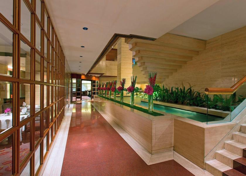  Singapore Restaurant