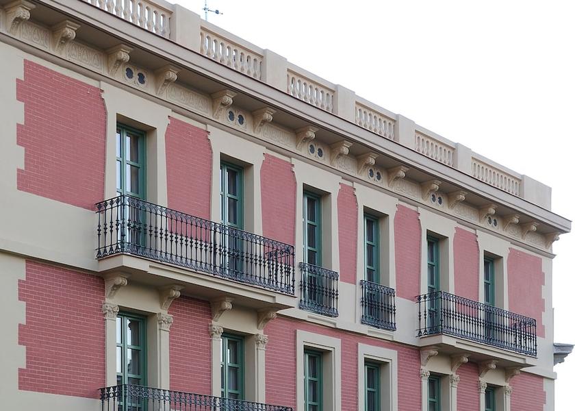 Catalonia Barcelona Facade