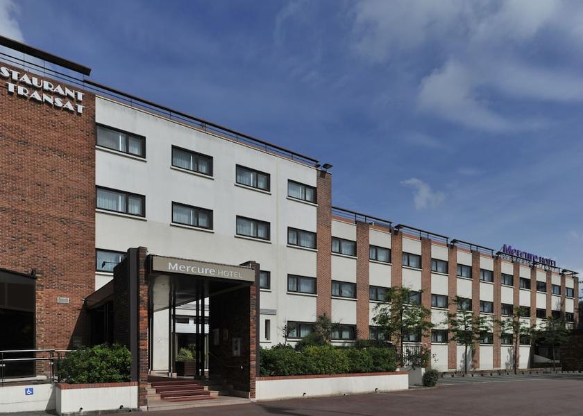 Ile-de-France Maurepas Facade