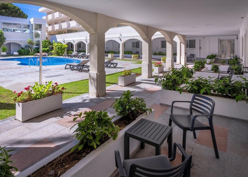 Catalonia Vandellos i l'Hospitalet de l'Infant Terrace