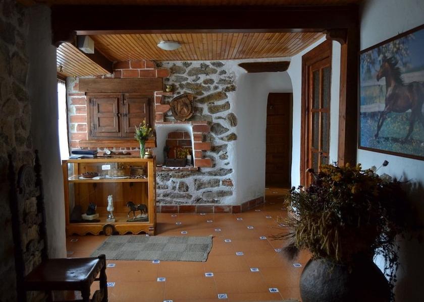 Castile and León Navarredonda de Gredos Lobby