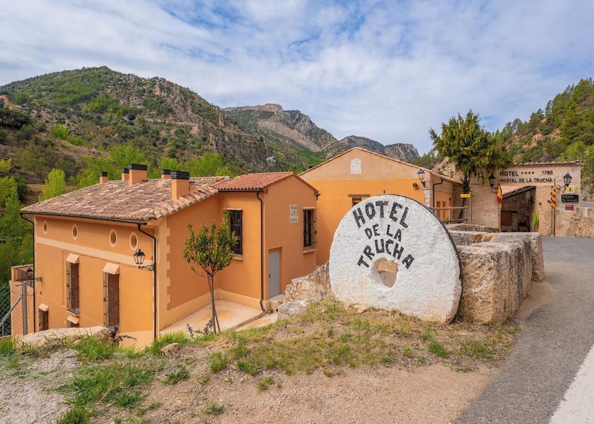 Aragon Villarluengo Exterior