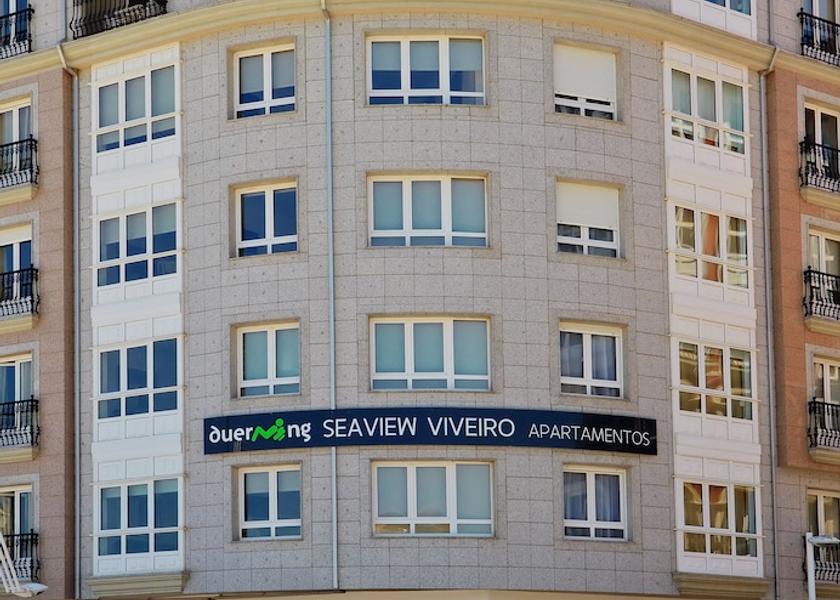 Galicia Viveiro Front of property