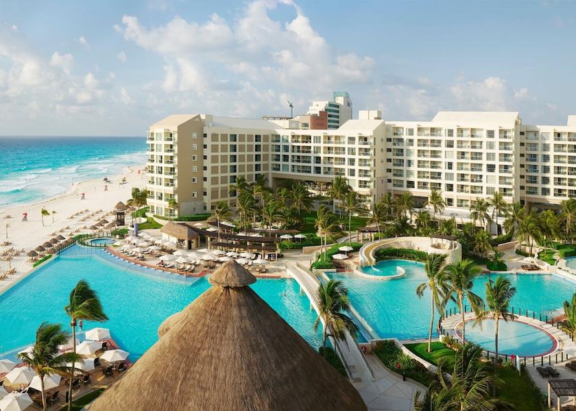Quintana Roo Cancun Pool