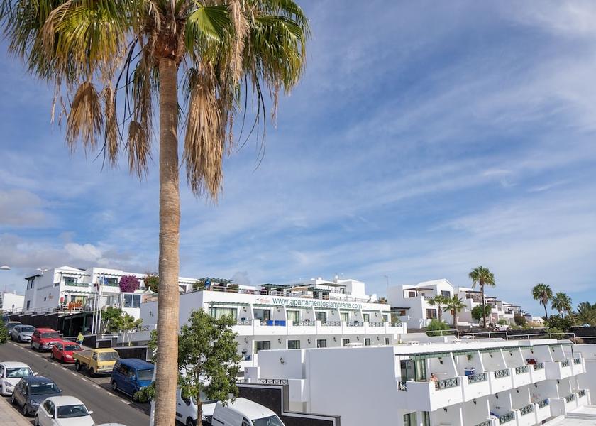 Canary Islands Tías Street view