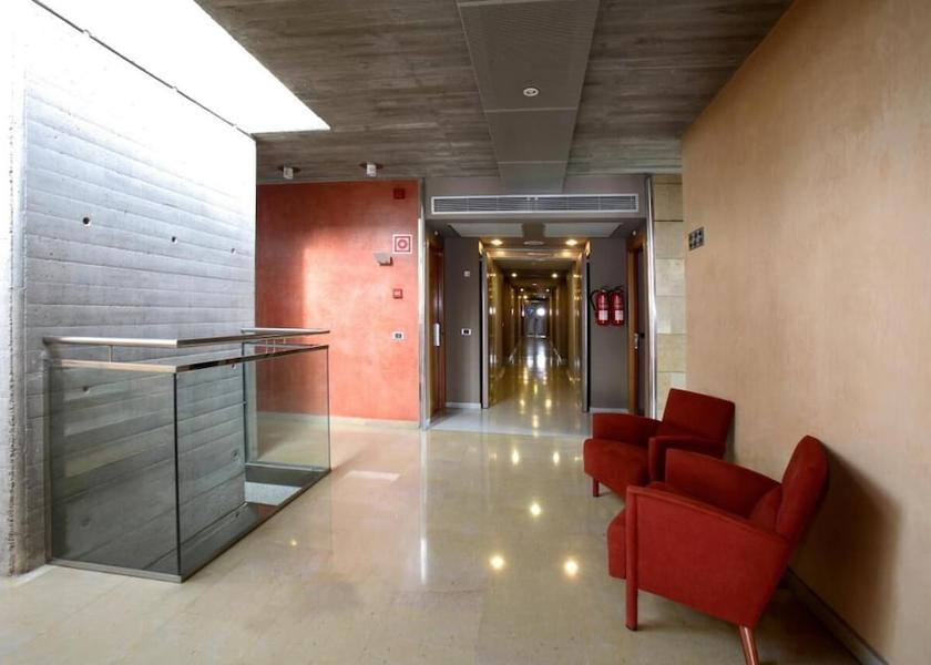 Catalonia Granollers Lobby