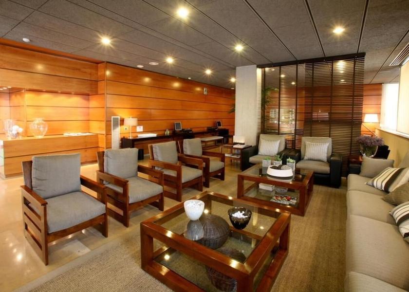 Catalonia Granollers Lobby