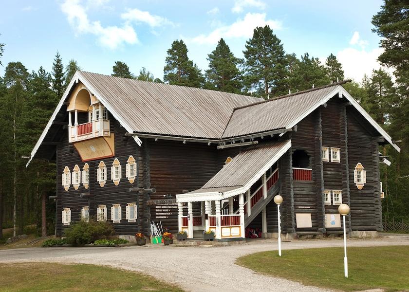 North Karelia Nurmes Front of property