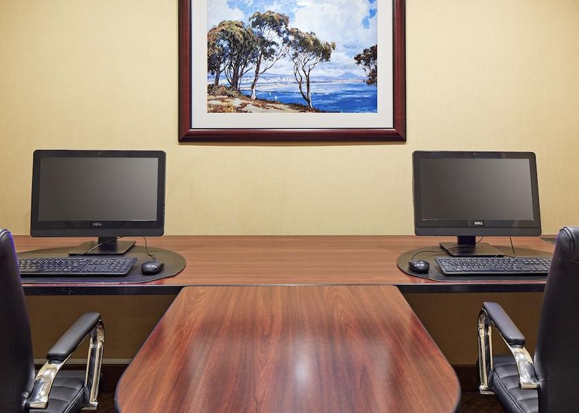 California La Jolla Business center