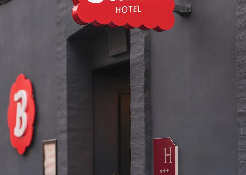 Ile-de-France Levallois-Perret Facade