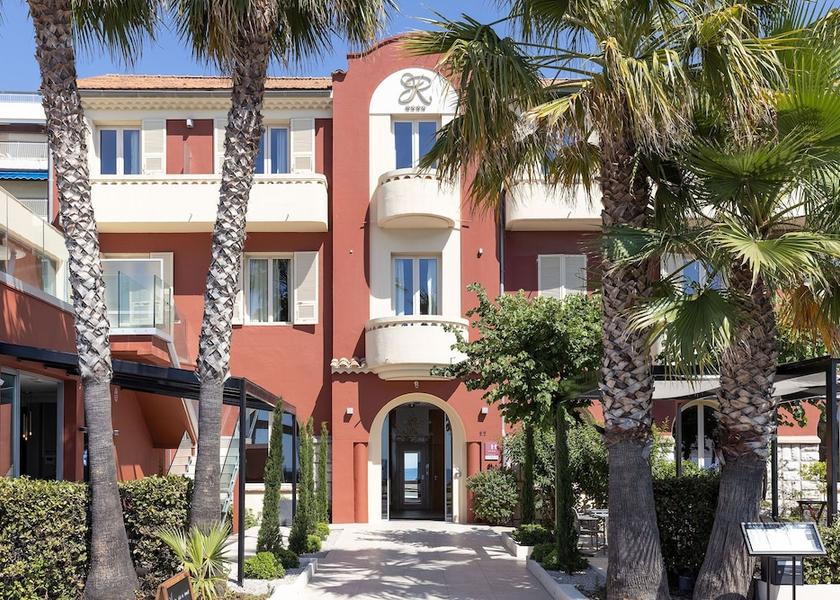 Provence - Alpes - Cote d'Azur Cagnes-sur-Mer Facade