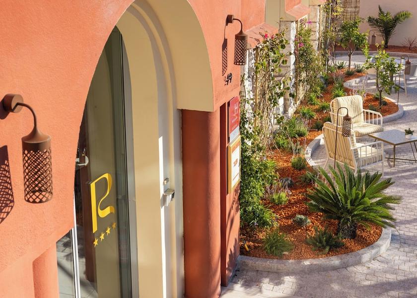 Provence-Alpes-Côte d'Azur Cagnes-sur-Mer Front of property