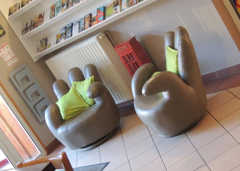 Bourgogne-Franche-Comté Ornans Lobby