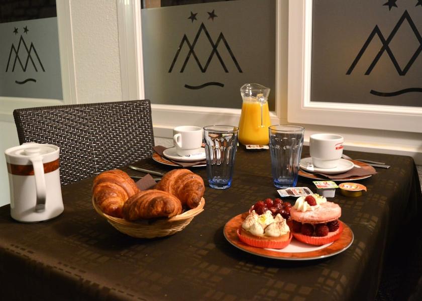 Bourgogne-Franche-Comté Ornans Breakfast area
