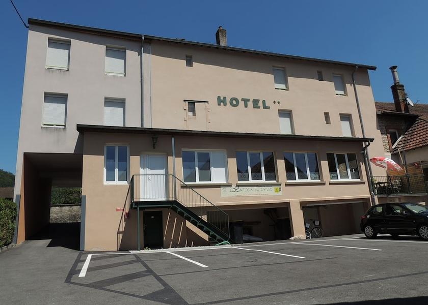 Bourgogne-Franche-Comté Ornans Parking