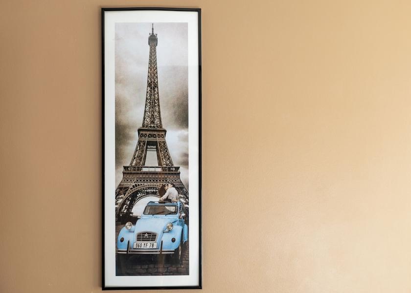 Ile-de-France Paris Room