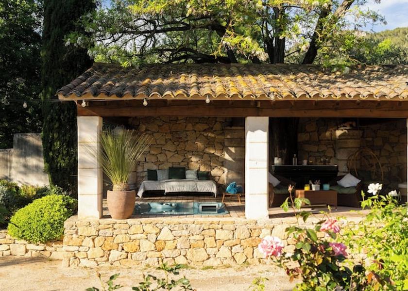 Provence-Alpes-Côte d'Azur Gemenos Terrace/patio