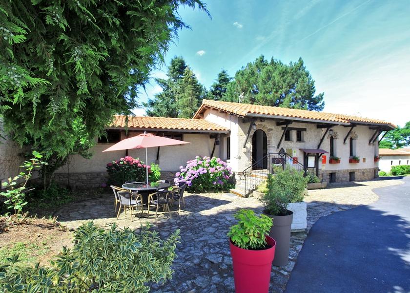 Pays de la Loire Saint-Laurent-sur-Sevre Primary image