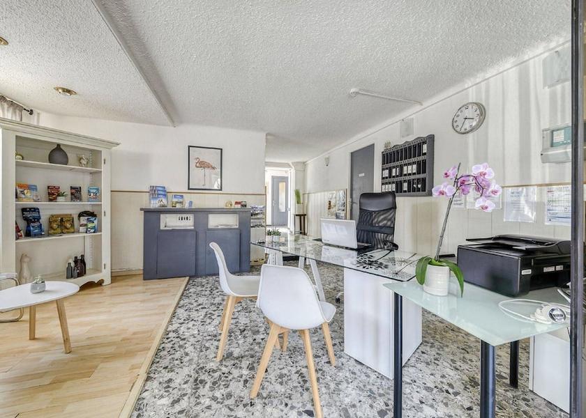 Occitanie Frontignan Reception