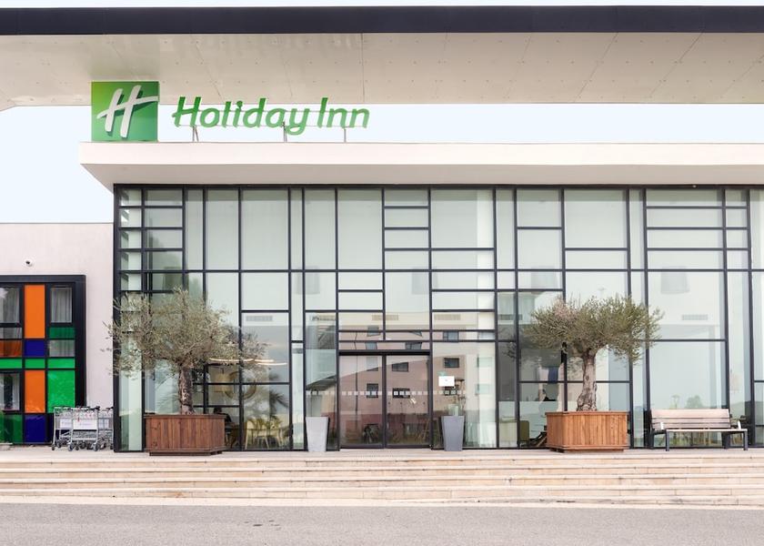 Provence - Alpes - Cote d'Azur Vitrolles Exterior Detail