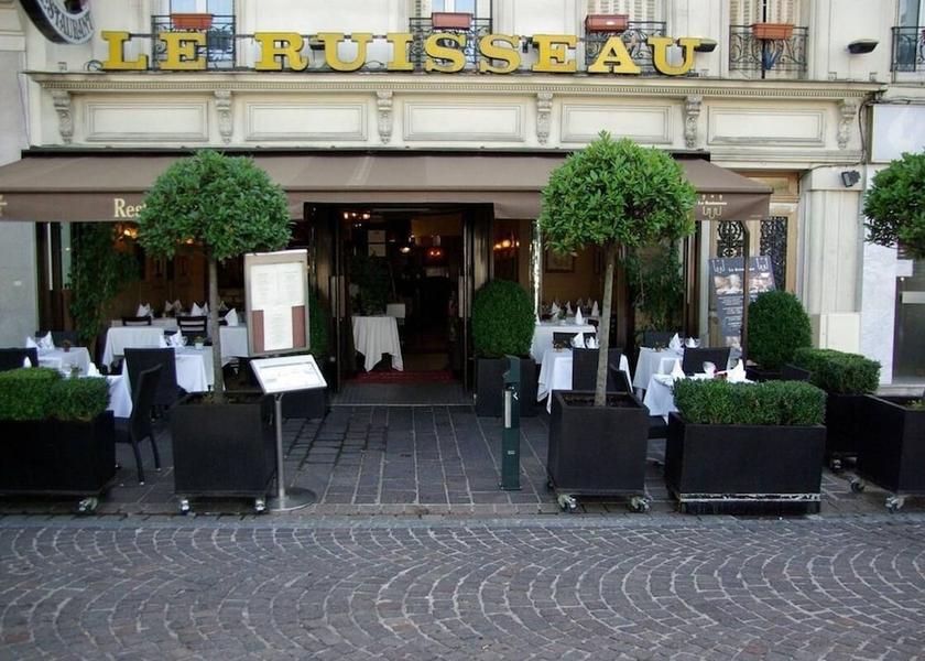 Île-de-France Saint-Mandé Outdoor dining
