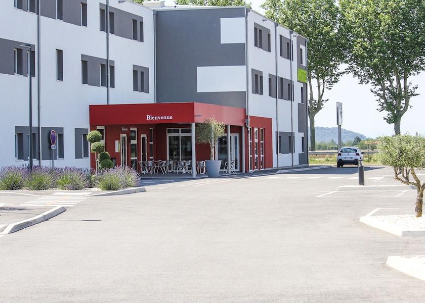 Auvergne-Rhône-Alpes Alixan Facade