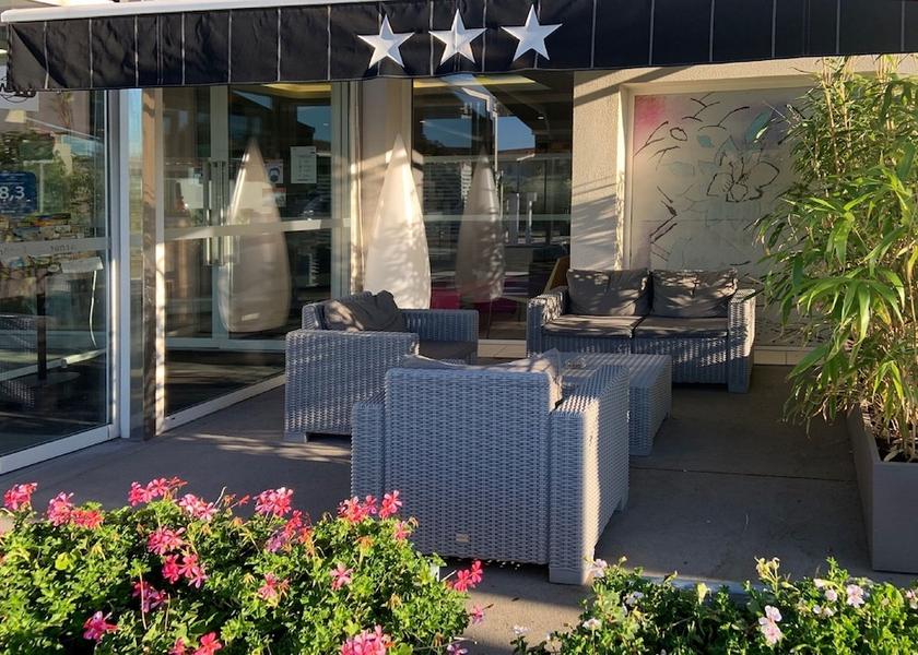Nouvelle-Aquitaine Yvrac Terrace