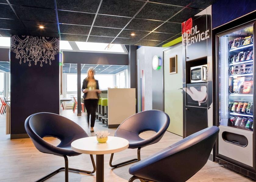 Ile-de-France Pontault-Combault Breakfast Area