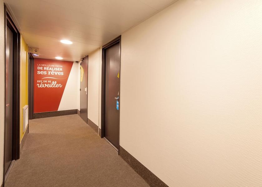 Grand Est Vendenheim Hallway