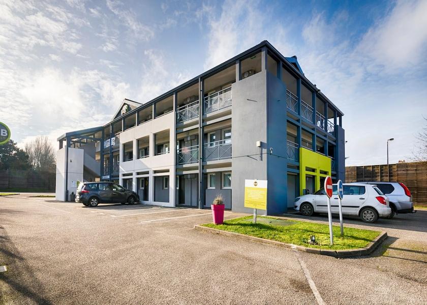 Normandy Le Grand-Quevilly Facade