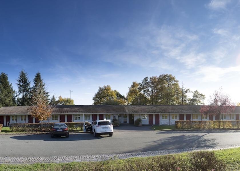 Centre - Loire Valley Dampierre-En-Burly Facade