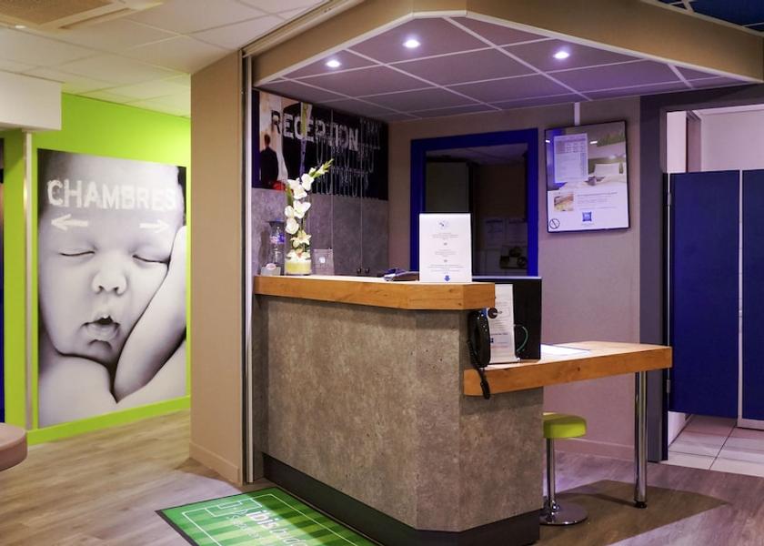 Grand Est Augny Interior Entrance