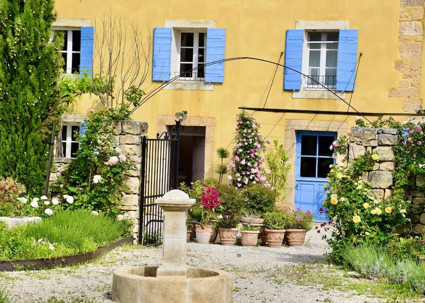 Provence - Alpes - Cote d'Azur Saint-Didier Garden View
