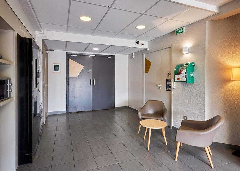 Normandy Saint-Contest Lobby