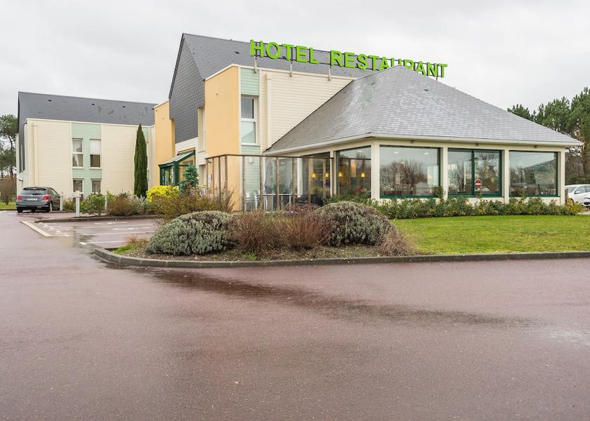 Normandy Lessay Facade