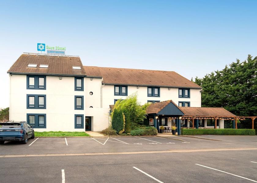 Hauts-de-France Rouvignies Exterior Detail