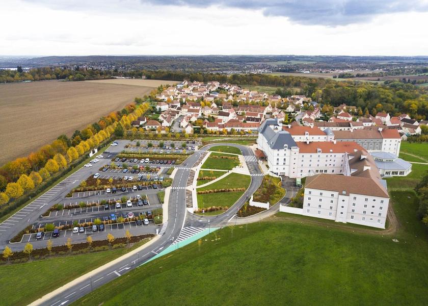 Ile-de-France Magny-le-Hongre Facade