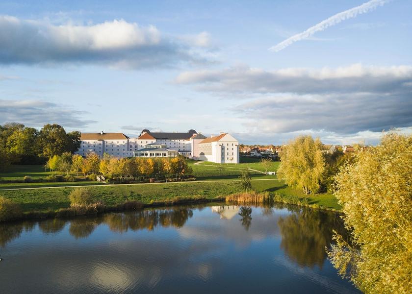 Île-de-France Magny-le-Hongre Front of property