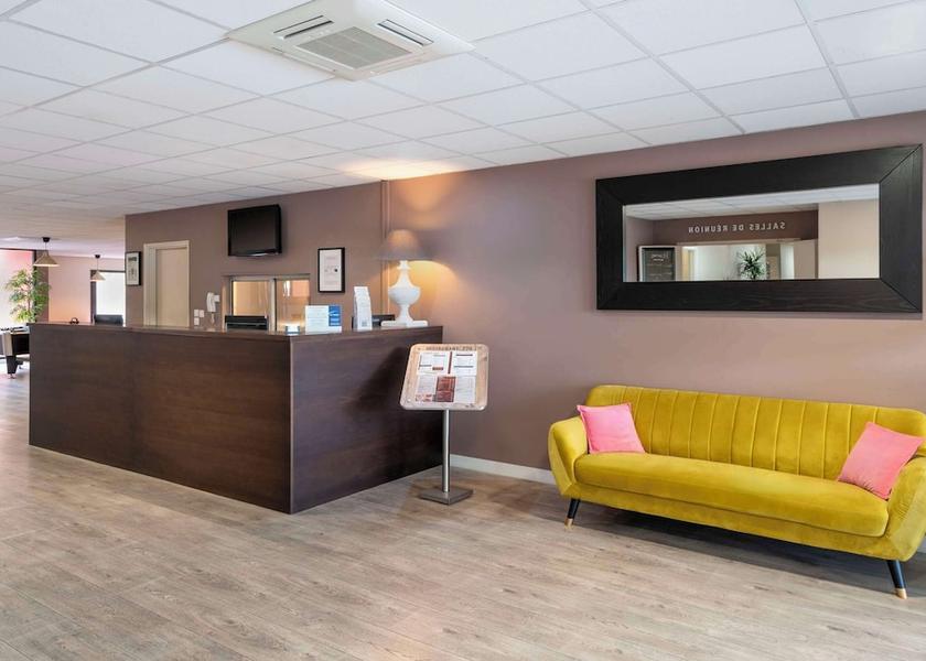 Provence - Alpes - Cote d'Azur Le Cannet-des-Maures Lobby