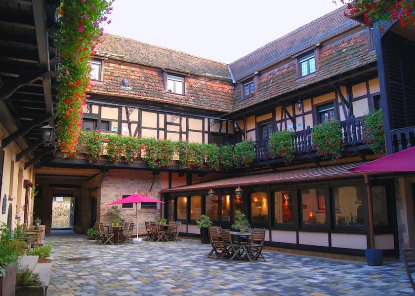 Grand Est Obernai Property grounds