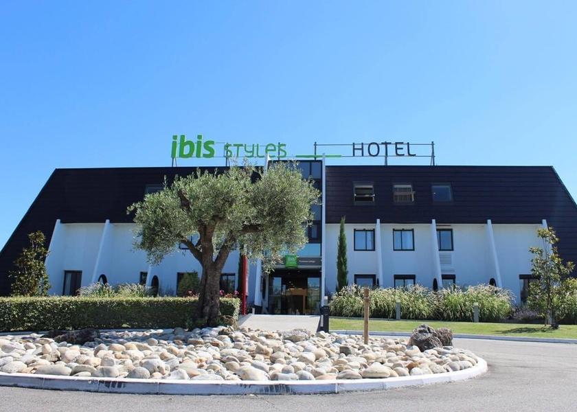 Occitanie Labege Facade