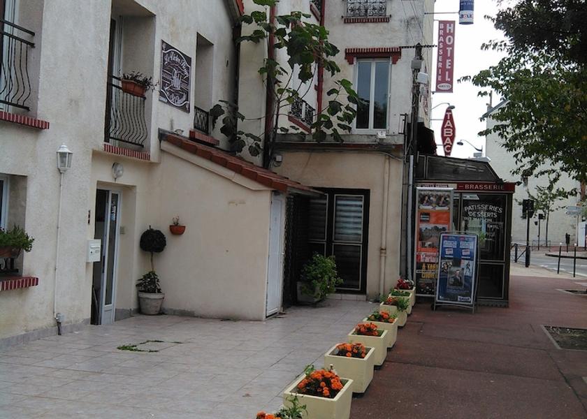 Ile-de-France Rueil-Malmaison Facade