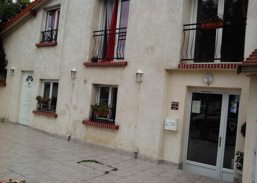 Ile-de-France Rueil-Malmaison Facade